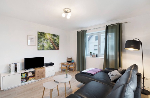 Apartment 'Hildas Plätzchen' with Private Terrace and Wi-Fi