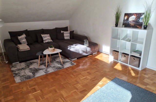 Apartment 'Hohenburg' with Mountain View, Shared Garden and Wi-Fi