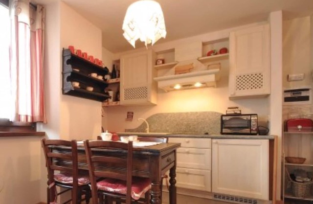 Apartment in a stately condominium