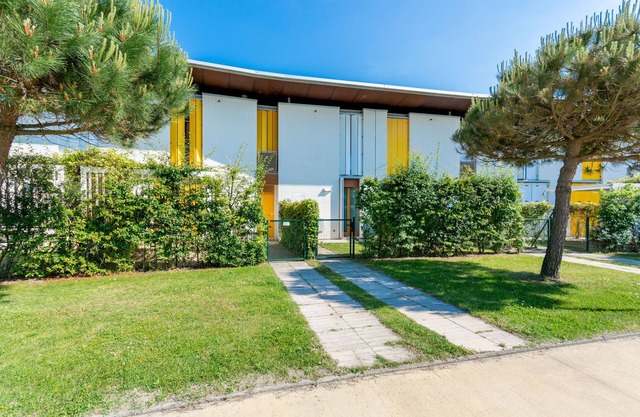 Apartment in Albarella near Sandy Beach