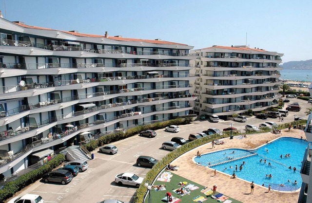 Apartment in Estartit by the Beachfront