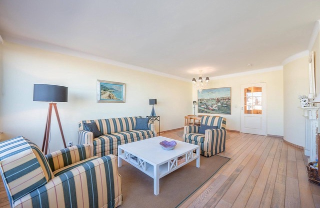 Apartment in Knokke near Casino and Beach