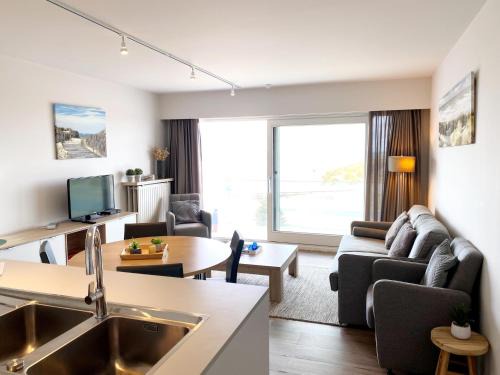 Apartment in Nieuwpoort by the Beach