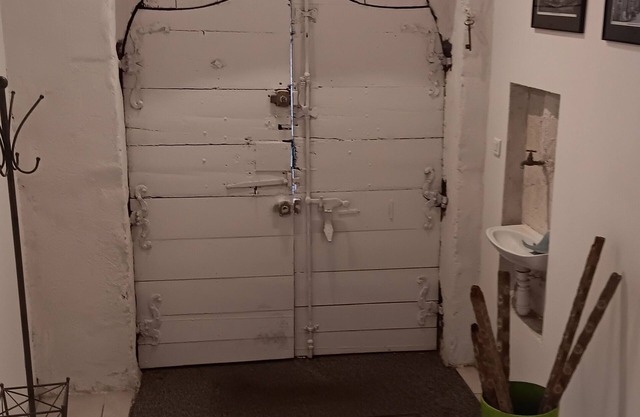 Apartment in port center with old-world charm near Thau lagoon