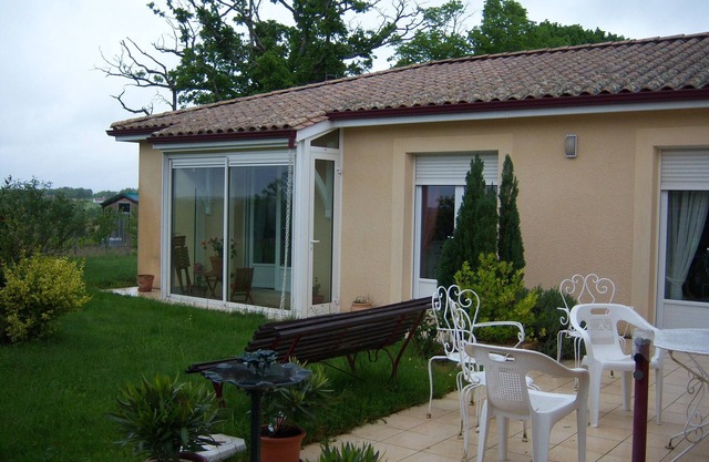 Apartment in the extension of the guest house in the countryside near Bergerac