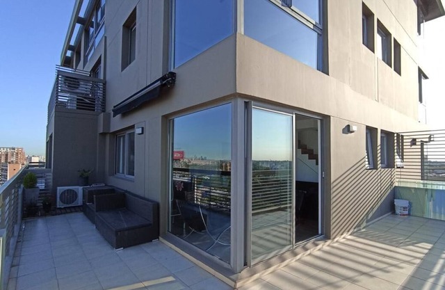 Apartment in Vicente Lopez with River View