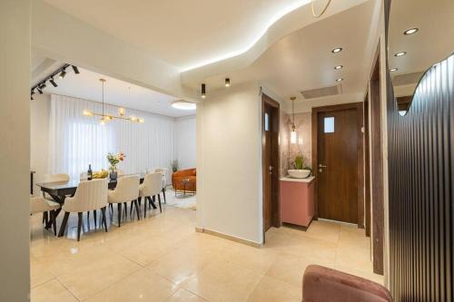 Apartment in Yishaayahu St, Jerusalem