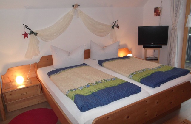 Apartment incl. Königscard, mountain railroads, thermal baths, leisure facilities, bus/train