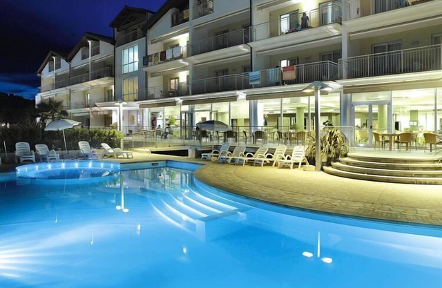 Apartment in Roseto by Sandy Beach