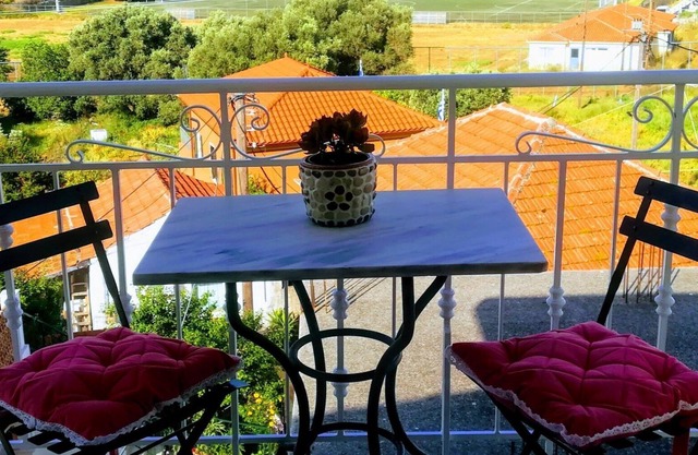 Apartment "Kantouni maisonette view" with sea view, terrace & Wi-Fi