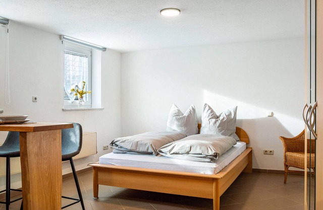 Apartment 'Kellerperle' with Wi-Fi