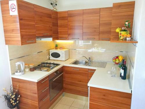 Apartment Kola with balcony
