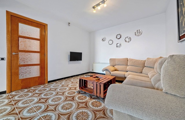 Apartment "La Garrofera" with Private Terrace & Wi-Fi