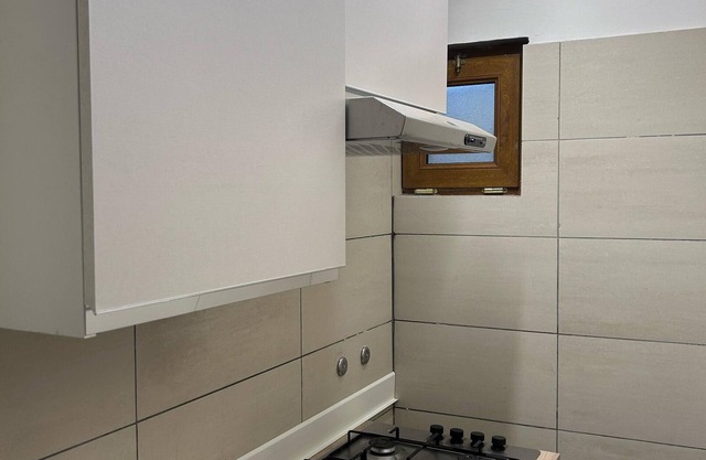 Apartment 'La Pietra Village - Enjoy' with Shared Terrace, Wi-Fi and Air Conditioning
