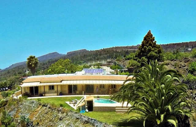 Apartment Leon Finca Montimar