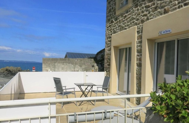 Apartment Les Sternes - PGX304 by Interhome