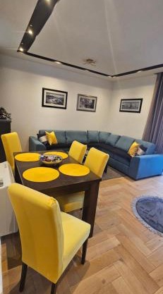 Apartment M