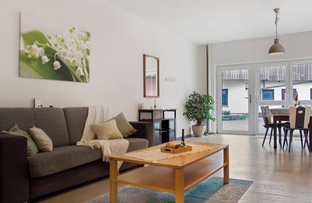 Apartment 'Maiglöckchen' with Private Terrace, Shared Garden and Wi-Fi