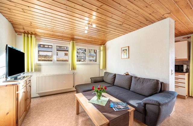 Apartment 'Morgensonne' with Mountain View, Shared Terrace and Wi-Fi