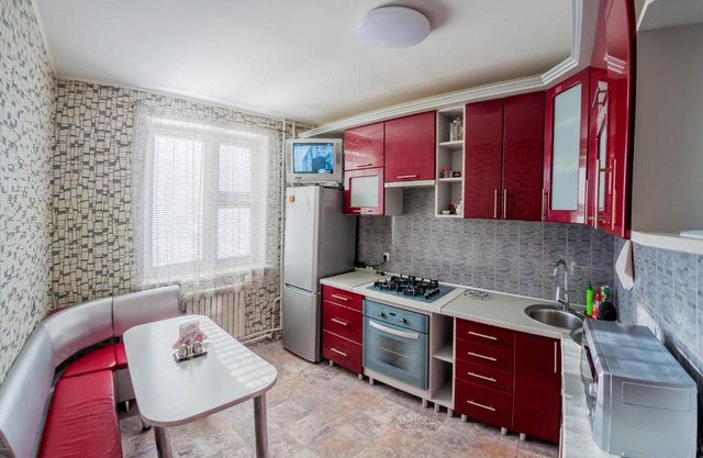 Apartment on Mazurova 59