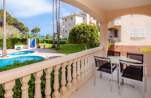 Apartment 'Oro del Mar IV 01' with Shared Pool, Shared Garden and Wi-Fi