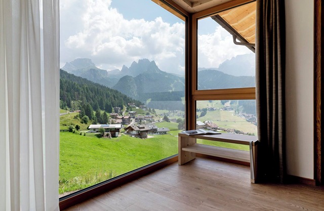 Apartment 'Pan' with Mountain View, Shared Garden and Wi-Fi