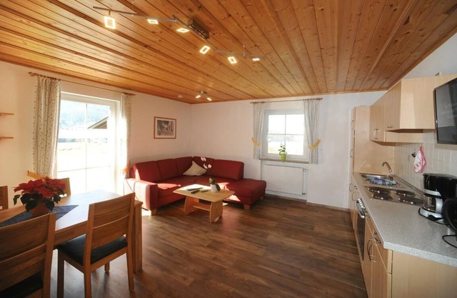 Apartment pear - 4 stars - with balcony and high quality equipment