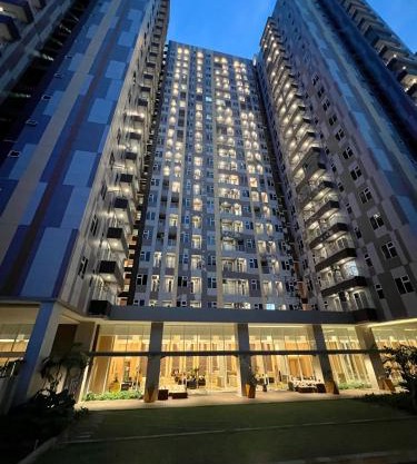 Apartment podomoro deli city lexington tower