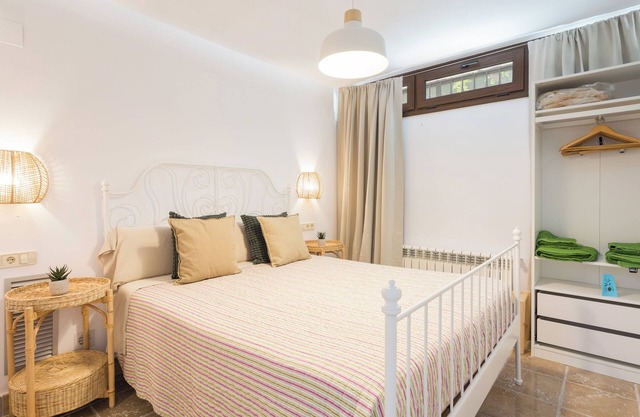 Apartment 'Resort Villa Luny Planta Inferior' with Shared Pool, Wi-Fi and Air Conditioning