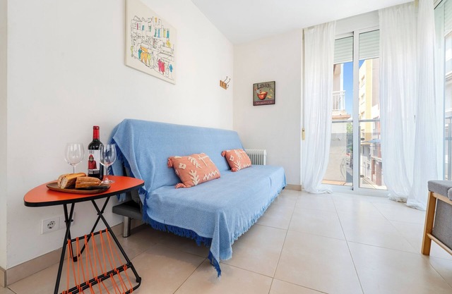 Apartment 'Sf1' with Wi-Fi and Air Conditioning
