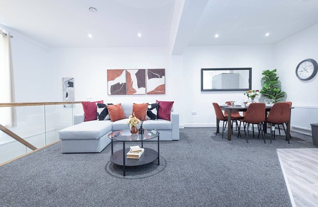 Apartment - Sleeps 4 & Free Parking