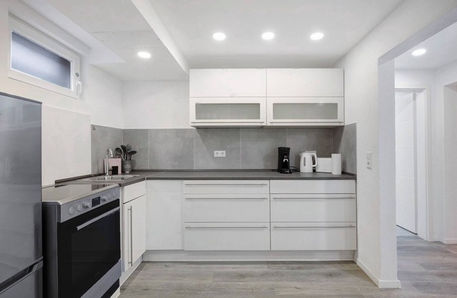 Apartment 'Souterrain Studio' with Mountain View, Shared Terrace and Wi-Fi