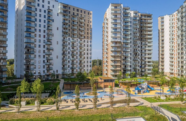 Apartment Sucha 39B/112 | Wifi, Bedroom, Balcony, Garage