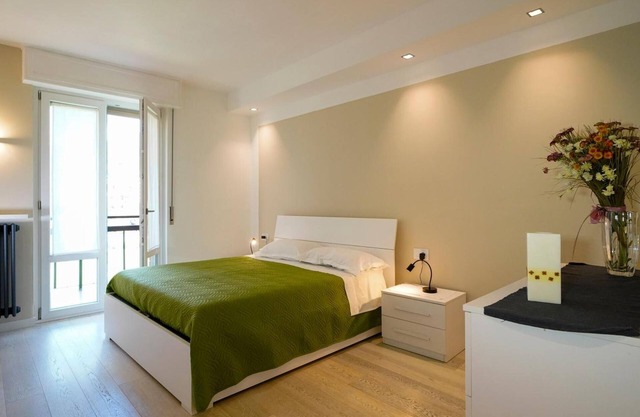 Apartment 'Surville' with Mountain View and Balcony