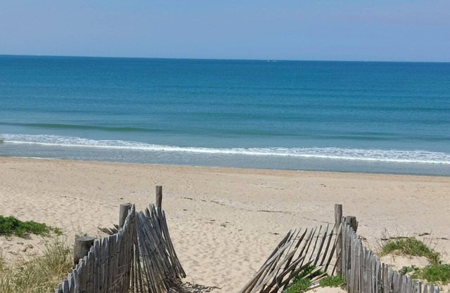 APARTMENT T3 SEA VIEW DIRECT ACCESS TO THE BEACH turban