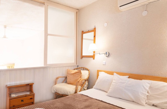 Apartment 'Two-Bedroom No 1' with Sea View, Wi-Fi and Air Conditioning