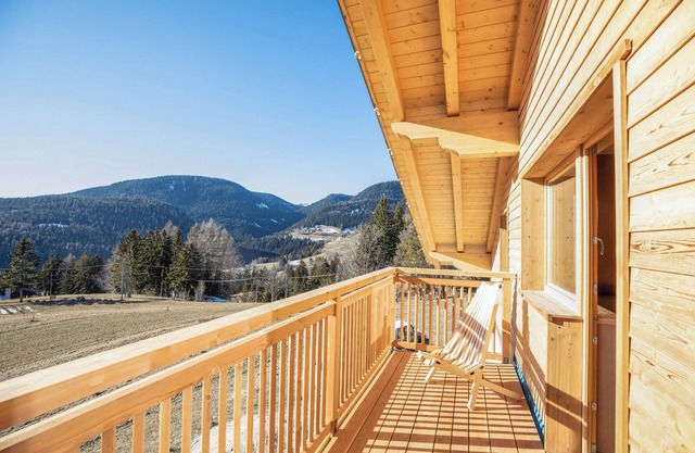 Apartment "Ulme" with Mountain View, Garden, Balcony & Wi-Fi