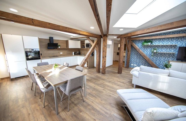 Apartment Via Regia 02 - exclusive apartments in a Wilhelminian jewel