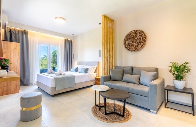 Apartment 'Villa Maria 2' with Sea View, Wi-Fi and Air Conditioning