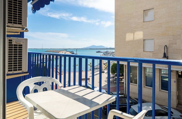 Apartment 'Vista Mar' with Sea View, Wi-Fi and Air Conditioning