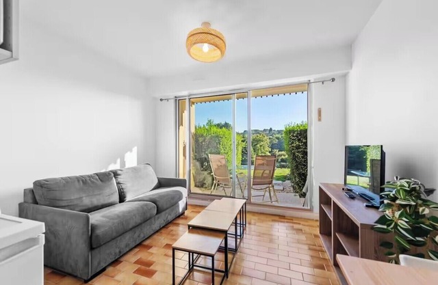 Apartment with area, view on the golf of Houlgate