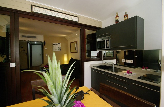 Apartment with swimming pool and private beach, with a separate bedroom