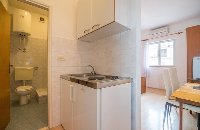 Apartments Željko (36791-A3) - Makarska