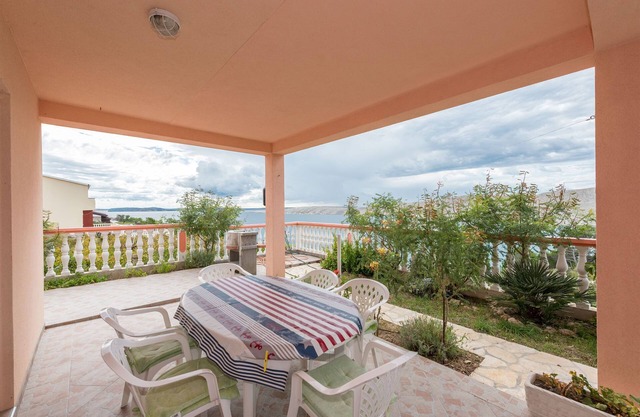 Apartments Andelo II (23932-A2) - Vlasici - island Pag