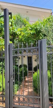 Apartments Miljanic