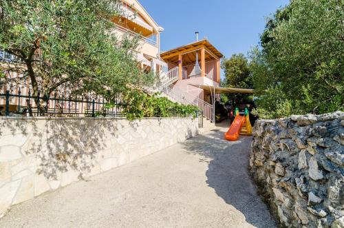 Apartments with parking space Banici, Dubrovnik - 23176