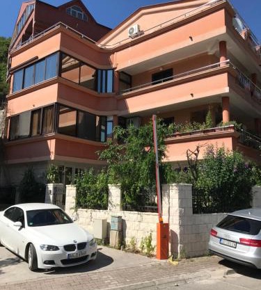 Apartments Zvicer - Milica