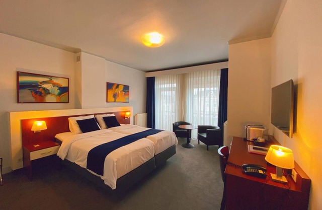 Apollo Hotel