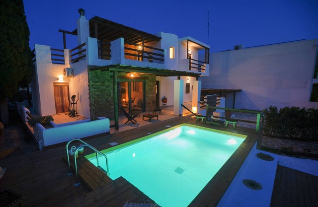 Apollonas & Sibylla Villa
