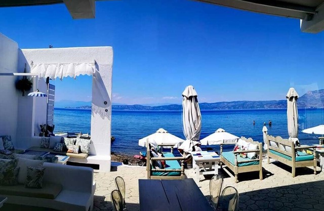 Apollonio Upper View Suites